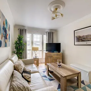  Apartment Guestready - Charming Flat With Free Parking