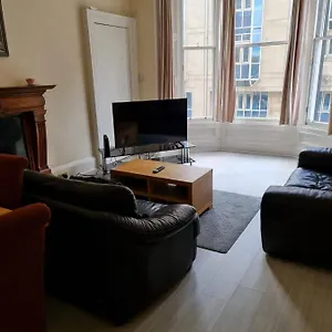  Apartment Apex Haymarket 2