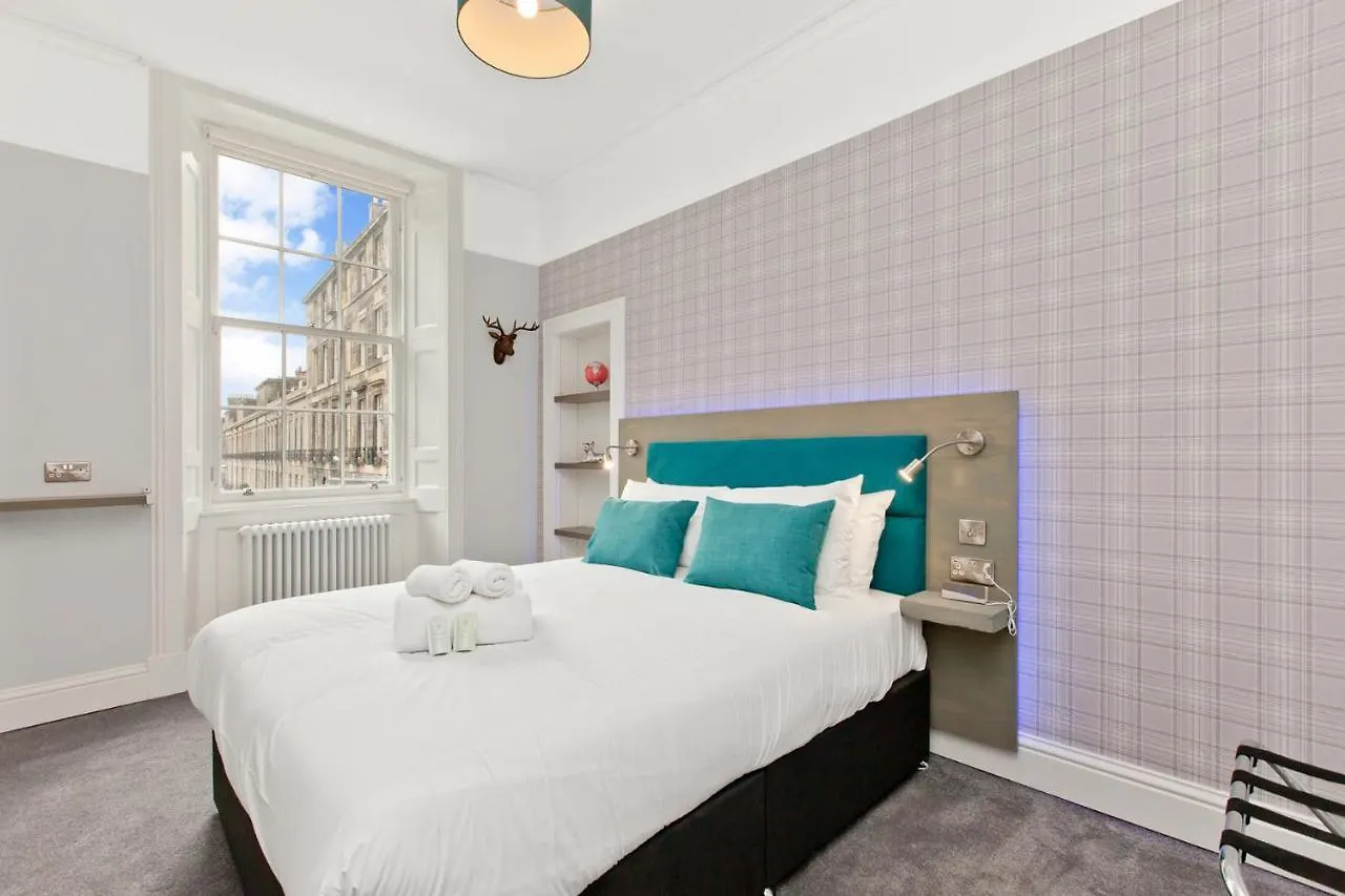 Modern & Spacious 1 Bed Apt, West End Edinburgh 0*,